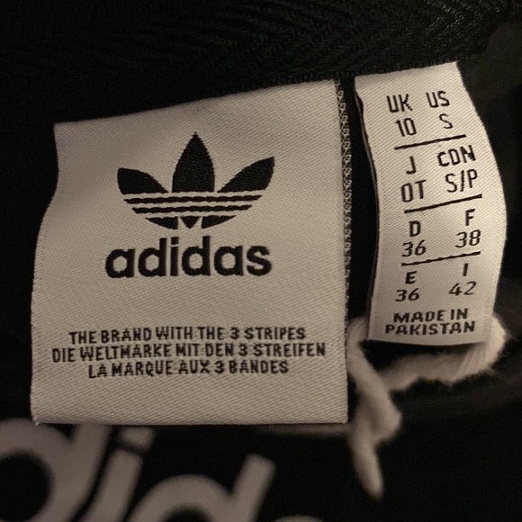 Like New - Originals Adidas Classics Trefoil T-Shirt - Picture 2 of 2